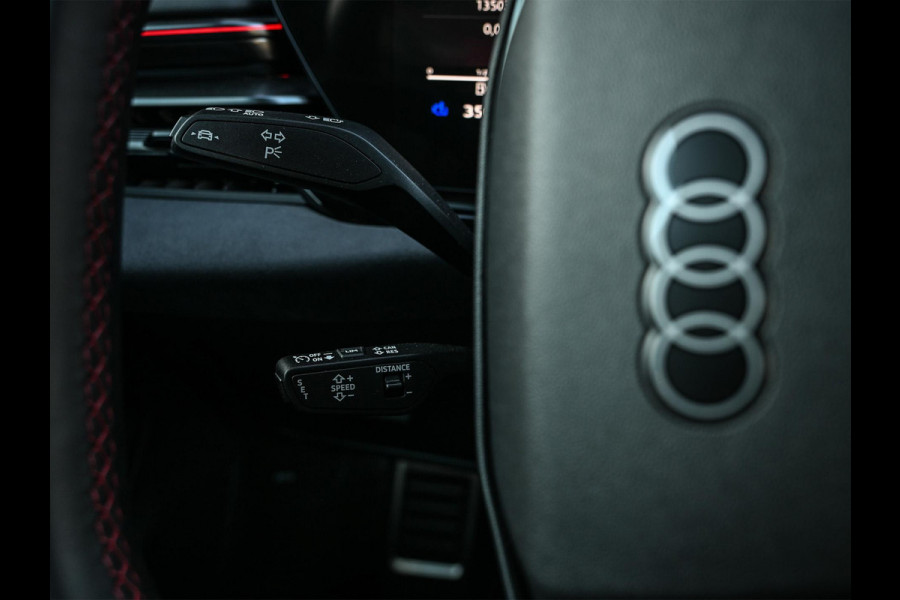 Audi A6 Avant 3.0 TFSI 368PK Quattro S-Edition | Achterasbesturing | B&O | Head-up | Luchtvering | 360 Camera | Carbon inleg | Panoramadak | Soft close | Memory seats | Elektr. verst. stuur |