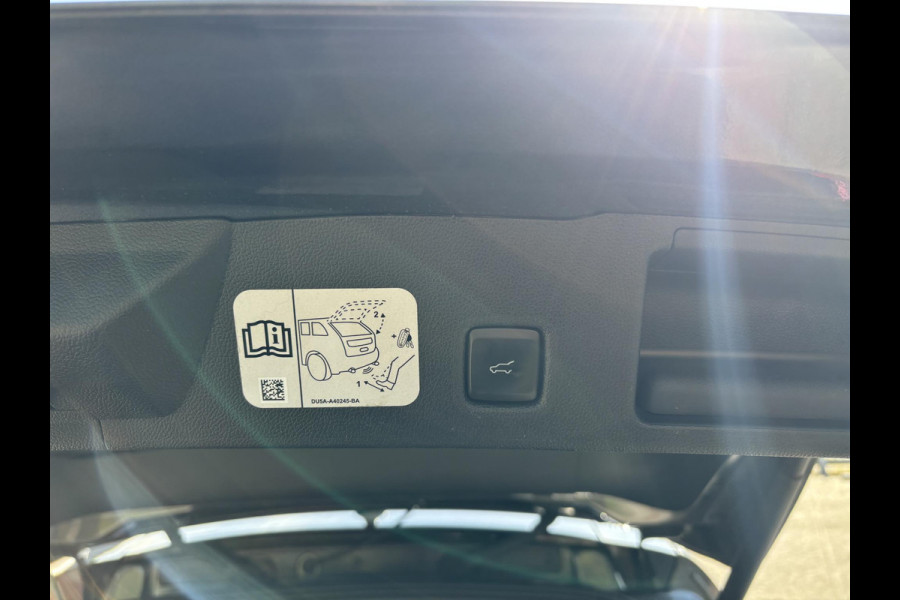 Ford Kuga 2.5 PHEV Vignale | 225pk | Winter Pack | Adaptieve Cruise Control | Panorama Dak |
