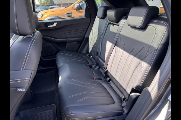 Ford Kuga 2.5 PHEV Vignale | 225pk | Winter Pack | Adaptieve Cruise Control | Panorama Dak |
