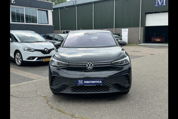 Volkswagen ID.5 PRO PERFORMANCE 77 kWh SOH 92% | CAMERA | STOEL + STUURVERWARMING | RIJKLAAR GELEVERD MET 12 MND BOVAG GARANTIE |