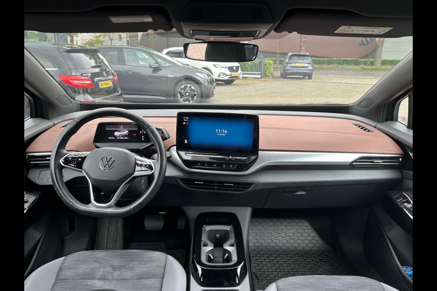 Volkswagen ID.5 PRO PERFORMANCE 77 kWh SOH 92% | CAMERA | STOEL + STUURVERWARMING | RIJKLAAR GELEVERD MET 12 MND BOVAG GARANTIE |