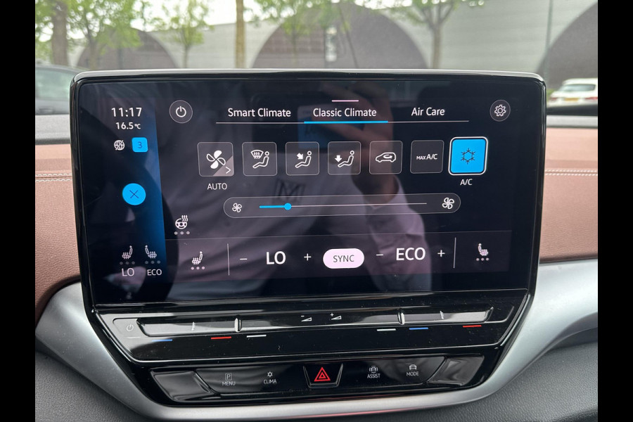 Volkswagen ID.5 PRO PERFORMANCE 77 kWh SOH 92% | CAMERA | STOEL + STUURVERWARMING | RIJKLAAR GELEVERD MET 12 MND BOVAG GARANTIE |