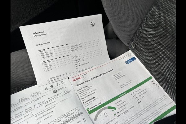 Volkswagen ID.5 PRO PERFORMANCE 77 kWh SOH 92% | CAMERA | STOEL + STUURVERWARMING | RIJKLAAR GELEVERD MET 12 MND BOVAG GARANTIE |