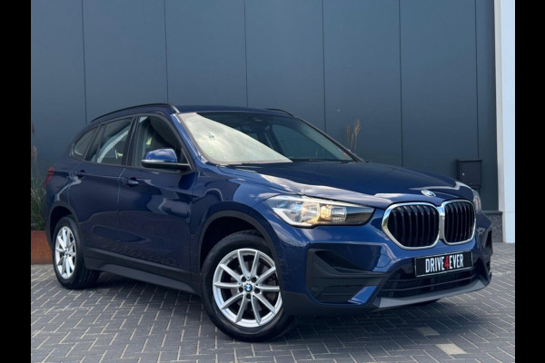 BMW X1 1.8i sDrive Executive | Trekhaak | Groot scherm