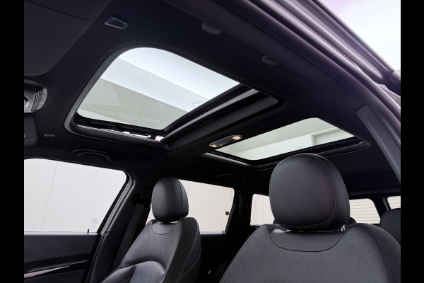 MINI Clubman 1.5 Cooper Richmond Park Edition | PANORAMA DAK | CAMERA| STOELVERW. | LEER| KEYLESS| ORIGINEEL NL AUTO  RIJKLAARPRIJS INCL. 12 MND BOVAG GARANTIE