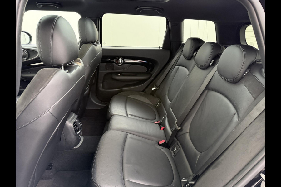 MINI Clubman 1.5 Cooper Richmond Park Edition | PANORAMA DAK | CAMERA| STOELVERW. | LEER| KEYLESS| ORIGINEEL NL AUTO  RIJKLAARPRIJS INCL. 12 MND BOVAG GARANTIE
