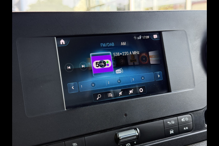 Mercedes-Benz Sprinter 315 1.9 CDI Bakwagen met laadklep | Zijdeur | Navi | Camera | Carplay