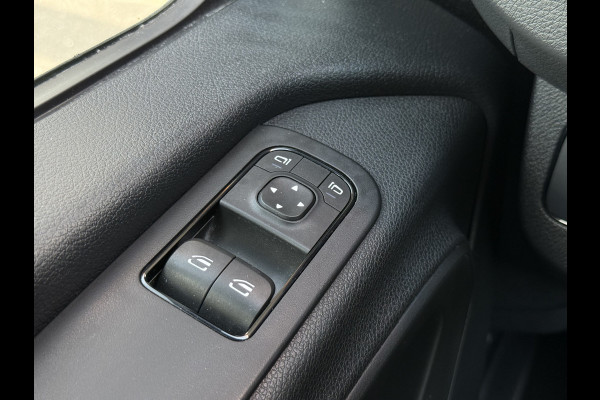 Mercedes-Benz Sprinter 315 1.9 CDI Bakwagen met laadklep | Zijdeur | Navi | Camera | Carplay