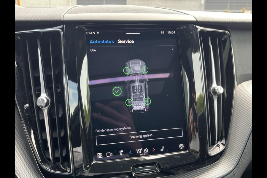 Volvo XC60 AWD Recharge PANORAMA DAK | APPLE CAR. | 360° CAM | DEALER ONDERHOUDEN | MEM. SEAT | 21 INCH VELGEN