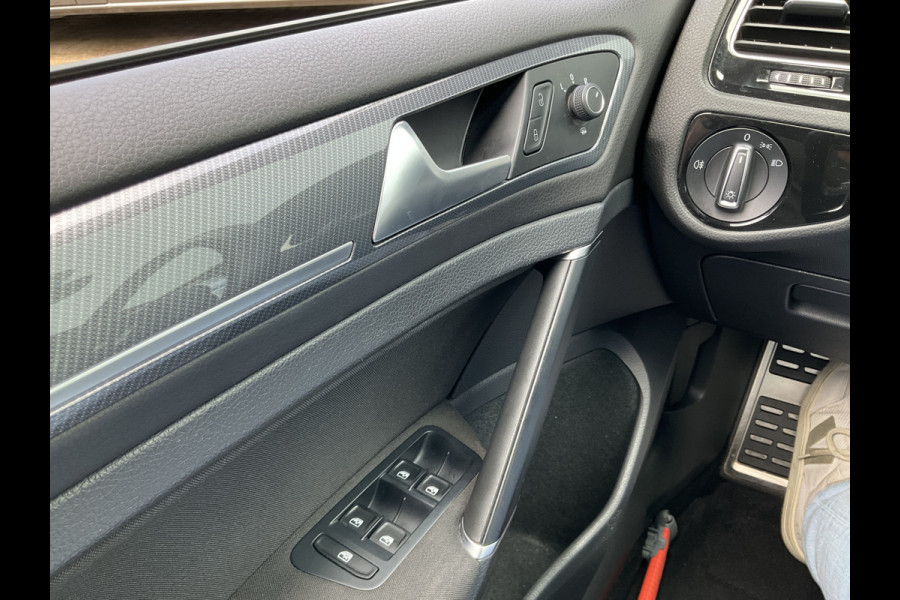 Volkswagen Golf 1.4 TSI Highline Business R-Line Adap.Cruise Navi Pdc Clima Led Voll.Onderhouden!