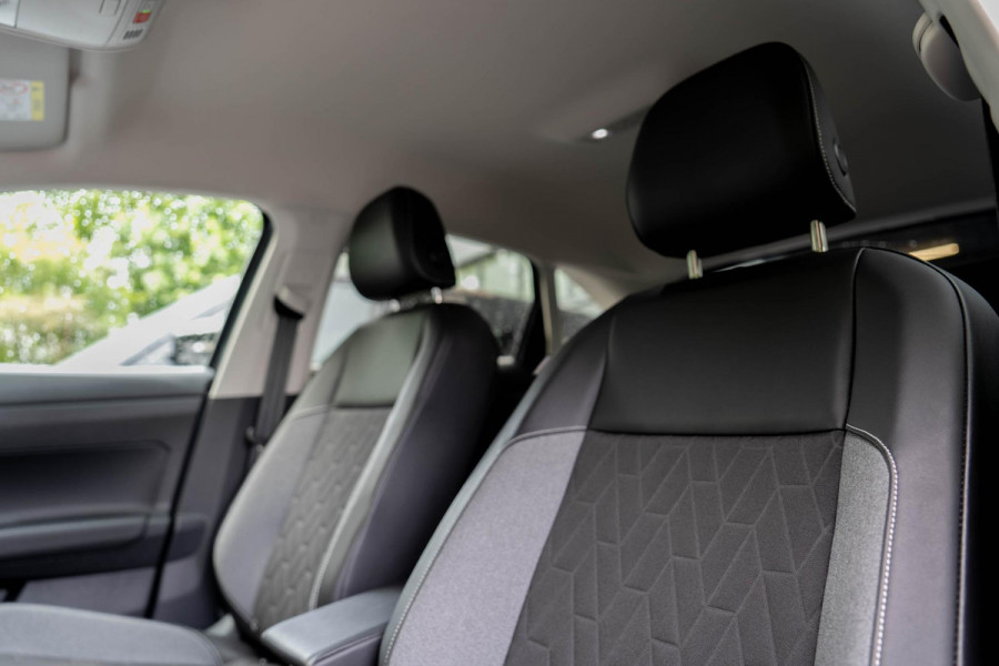 Volkswagen Taigo 1.0 TSI Life | Navi | Cruise | Carplay | Automaat