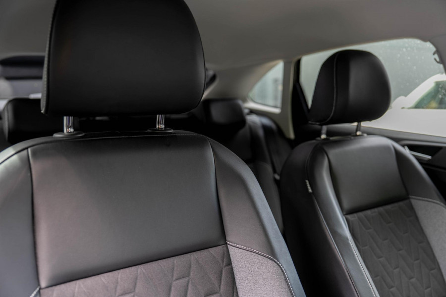 Volkswagen Taigo 1.0 TSI Life | Navi | Cruise | Carplay | Automaat
