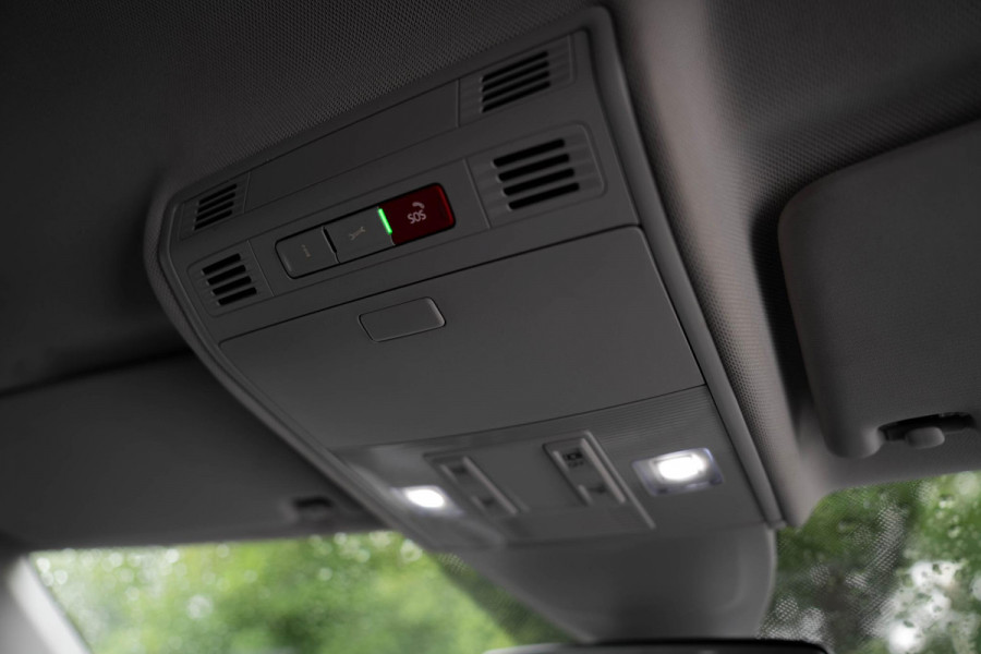 Volkswagen Taigo 1.0 TSI Life Edition | Carplay | Stoelverwarming | Cruise