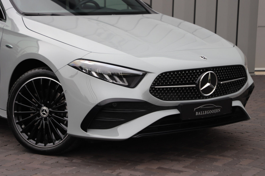 Mercedes-Benz A-Klasse 250e AMG | 218PK | Sfeerverlichting | Widescreen | Stuurverwarming | ACC+ | Standkachel | Camera | 2025.