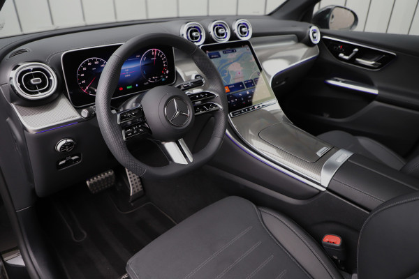 Mercedes-Benz GLC 400e AMG 4-Matic | 381PK | Pano | Sfeerverlichting | Digital-light | Distronic | Stuurwielverw. | Standkachel | Trekhaak | 2025.