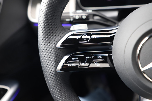 Mercedes-Benz GLC 400e AMG 4-Matic | 381PK | Pano | Sfeerverlichting | Digital-light | Distronic | Stuurwielverw. | Standkachel | Trekhaak | 2025.
