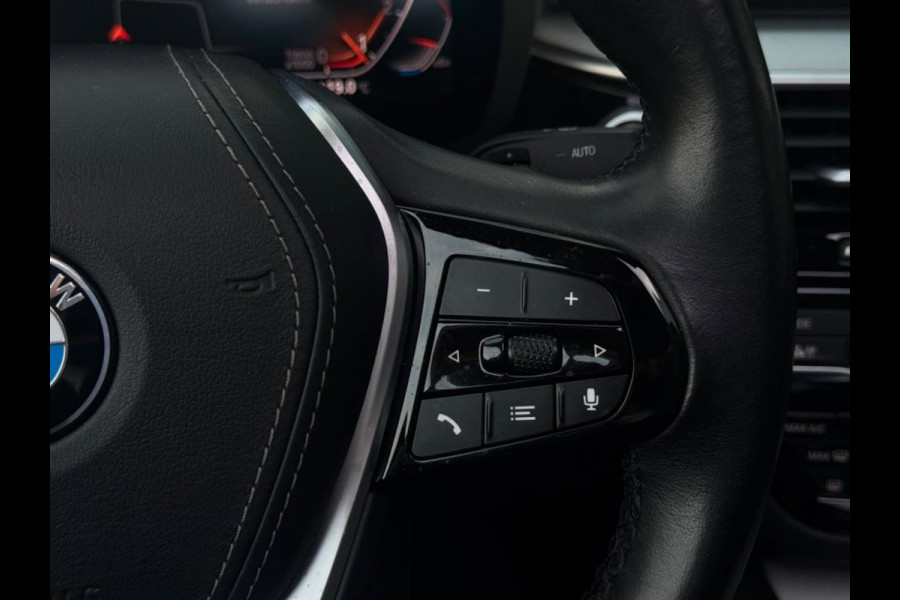 BMW 5 Serie 520i High Executive| Pano | Leder | Cruise