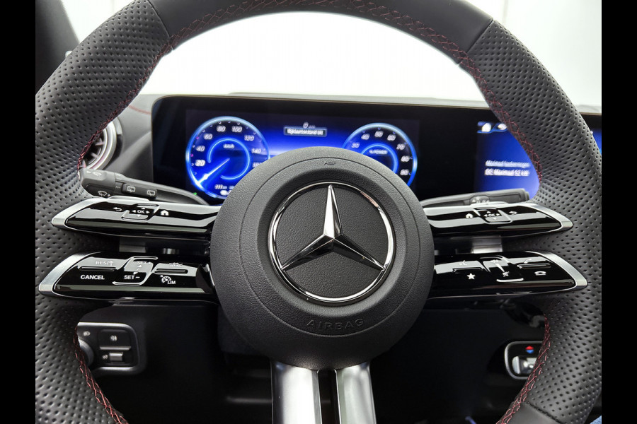 Mercedes-Benz EQA 250+ Business Solution AMG 71 kWh | Trekhaak | 20" multispaaks AMG velgen | Panoramaschuifdak | Smartphone integratie | 360° camera | Sierdelen in Star Pattern | Burmester Surround Sound |