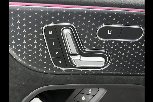 Mercedes-Benz EQA 250+ Business Solution AMG 71 kWh | Trekhaak | 20" multispaaks AMG velgen | Panoramaschuifdak | Smartphone integratie | 360° camera | Sierdelen in Star Pattern | Burmester Surround Sound |