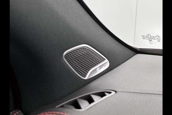 Mercedes-Benz EQA 250+ Business Solution AMG 71 kWh | Trekhaak | 20" multispaaks AMG velgen | Panoramaschuifdak | Smartphone integratie | 360° camera | Sierdelen in Star Pattern | Burmester Surround Sound |