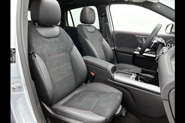 Mercedes-Benz EQA 250+ Business Solution AMG 71 kWh | Trekhaak | 20" multispaaks AMG velgen | Panoramaschuifdak | Smartphone integratie | 360° camera | Sierdelen in Star Pattern | Burmester Surround Sound |