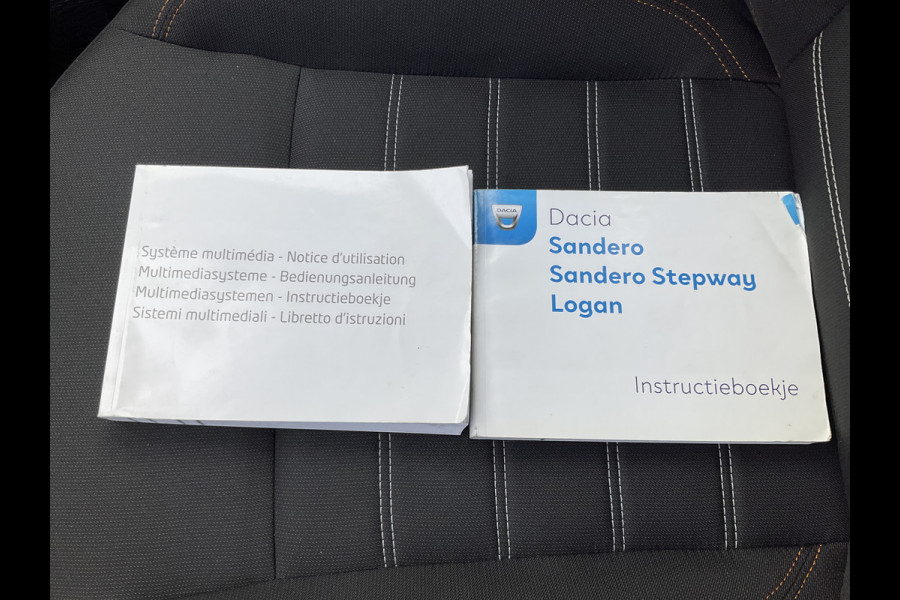Dacia SANDERO Stepway 1.0 TCe 100 Bi-Fuel Comfort Cruise Apple Carplay Bluetooth PDC Orig.NL