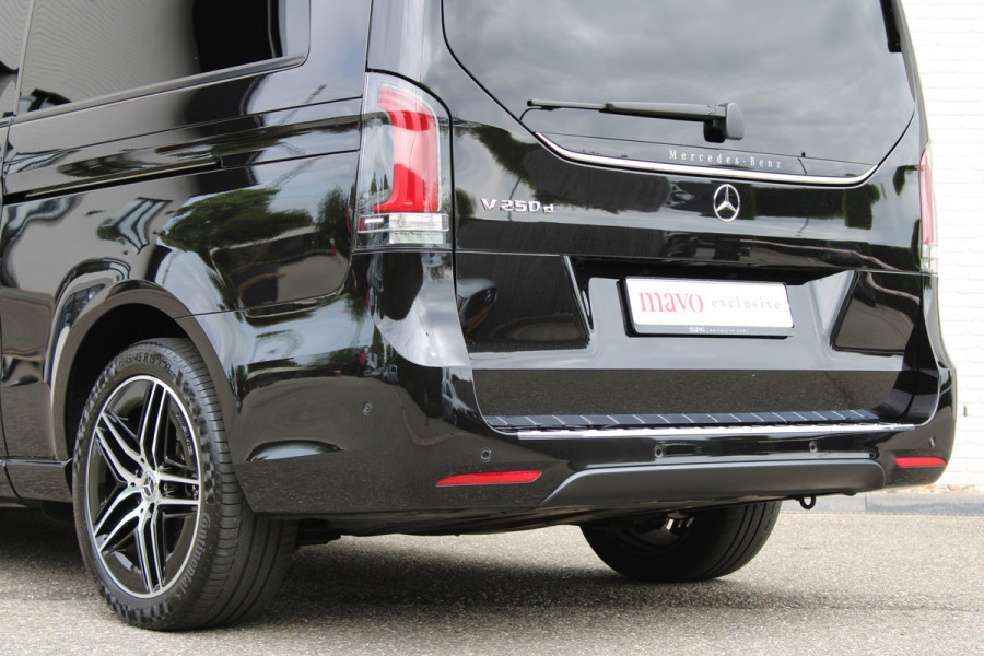 Mercedes-Benz V-Klasse 250d / Extra Lang / AMG / DC / Burmester / 360 Camera / Vol Opties / NIEUWSTAAT