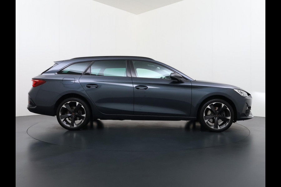 CUPRA Leon Sportstourer 1.4 eTSI PHEV FR 33.000 KM | PHEV PLUG-IN HYBRIDE | PERFORMANCE STOELEN | STOEL- & STUURWIELVERWARMING | ELEKTRISCHE ACHTERKLEP | COMPLEET ONDERHOUDEN | UNIEKE KM-STAND | DIRECT RIJKLAAR & LEVERBAAR | INCL. 12 MND BOVAG GARANTIE
