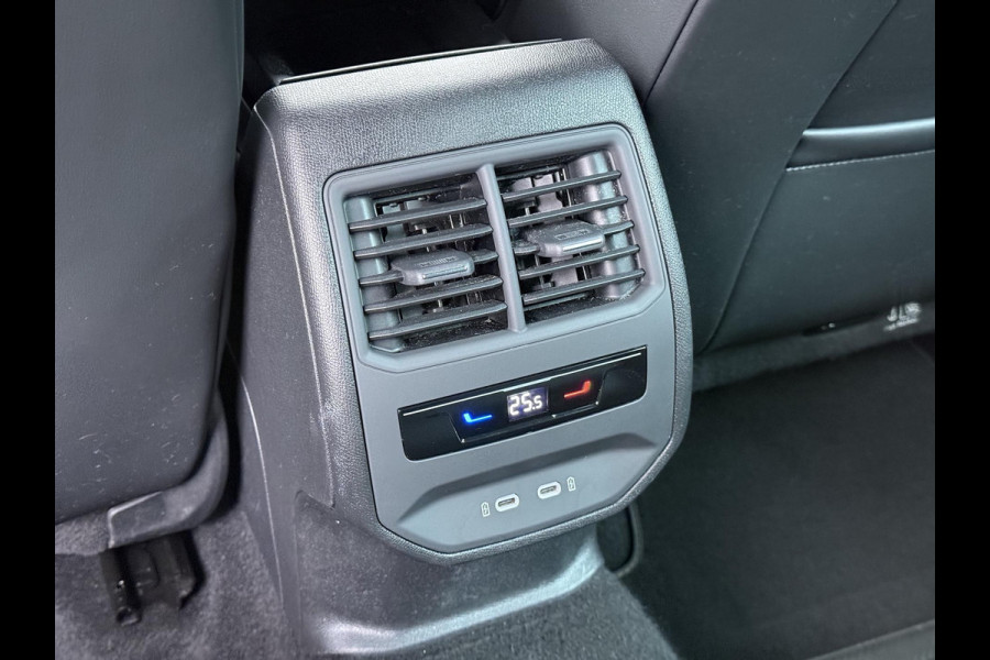 CUPRA Leon Sportstourer 1.4 eTSI PHEV FR 33.000 KM | PHEV PLUG-IN HYBRIDE | PERFORMANCE STOELEN | STOEL- & STUURWIELVERWARMING | ELEKTRISCHE ACHTERKLEP | COMPLEET ONDERHOUDEN | UNIEKE KM-STAND | DIRECT RIJKLAAR & LEVERBAAR | INCL. 12 MND BOVAG GARANTIE