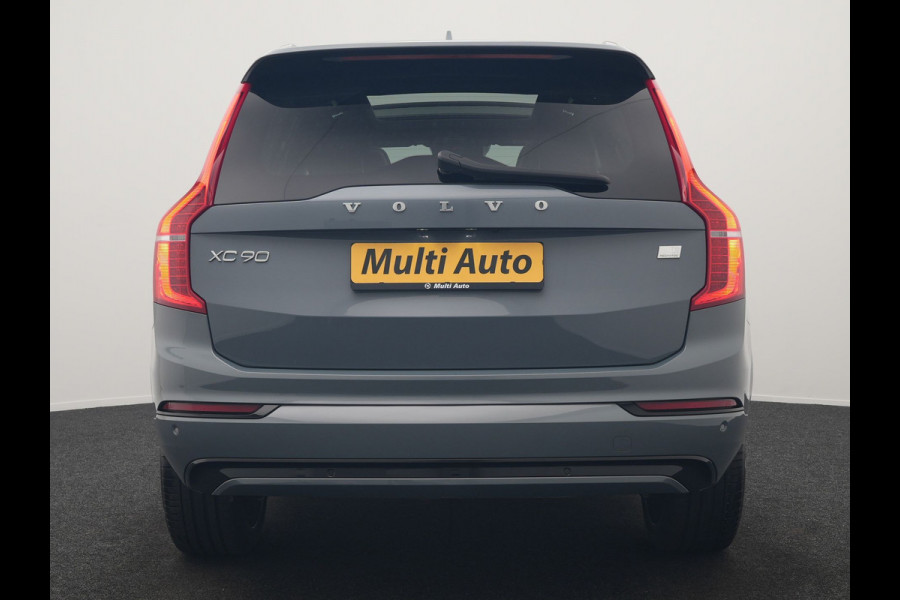 Volvo XC90 T8 Recharge AWD Ultimate Dark LONG RANGE 7 Persoons PHEV 455pk Dealer O.H. | Trekhaak Af Fabriek | Panodak | Head Up | Adaptive Cruise | Harman / Kardon | Lederen Sportstoelen Memory & Verwarmd | 360 Camera | Keyless | Blis | Stuur Verwarmd | 22"L.M | Plug In Hybrid |