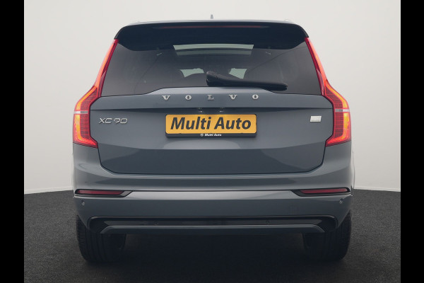 Volvo XC90 T8 Recharge AWD Ultimate Dark LONG RANGE 7 Persoons PHEV 455pk Dealer O.H. | Trekhaak Af Fabriek | Panodak | Head Up | Adaptive Cruise | Harman / Kardon | Lederen Sportstoelen Memory & Verwarmd | 360 Camera | Keyless | Blis | Stuur Verwarmd | 22"L.M | Plug In Hybrid |