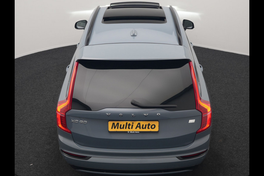 Volvo XC90 T8 Recharge AWD Ultimate Dark LONG RANGE 7 Persoons PHEV 455pk Dealer O.H. | Trekhaak Af Fabriek | Panodak | Head Up | Adaptive Cruise | Harman / Kardon | Lederen Sportstoelen Memory & Verwarmd | 360 Camera | Keyless | Blis | Stuur Verwarmd | 22"L.M | Plug In Hybrid |