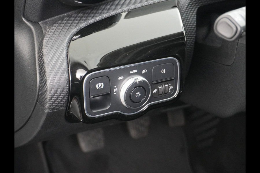 Mercedes-Benz A-Klasse 180 Navi Virtual-Cockpit AMG Camera Ecc Cruise Control Pdc Keyless Stoelverwarming Regen-Lichtsensor Led Lmv Bluetooth