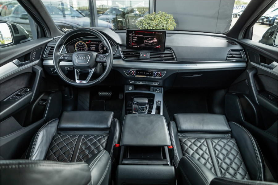 Audi Q5 50 TFSI e S edition - S Line | Panorama | RS Seats | Trekhaak