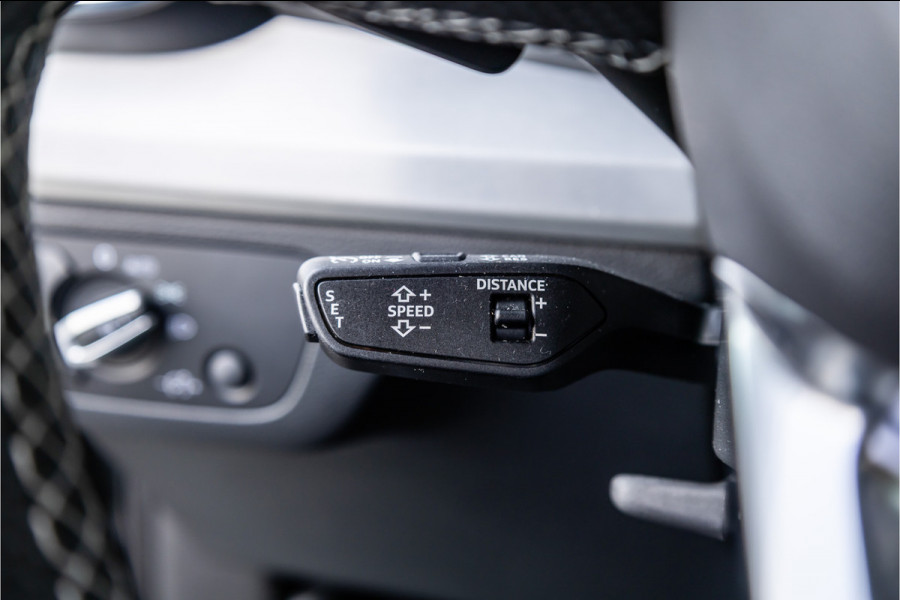 Audi Q5 50 TFSI e S edition - S Line | Panorama | RS Seats | Trekhaak