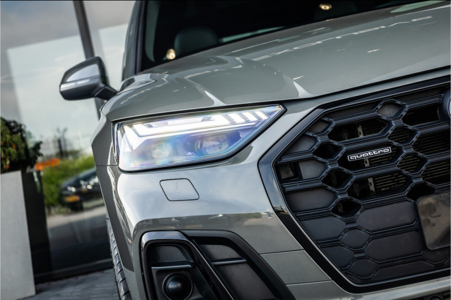 Audi Q5 50 TFSI e S edition - S Line | Panorama | RS Seats | Trekhaak