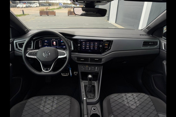 Volkswagen Taigo 1.0 TSI 3x R-Line | Pano | Digital Dash | ACC