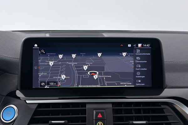 BMW iX3 High Executive 80 kWh M-pakket (1e eigenaar, NL-auto, Dealer OnderH, Panoramadak, Navi Pro, Leder, StoelV, Etc)