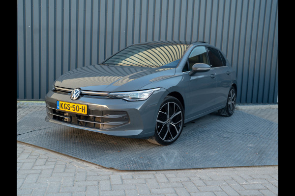Volkswagen Golf 1.5 eTSI 50 Edition | Panodak | Stoelgeheugen | Head Up | IQ Light | Prijs Rijklaar!!
