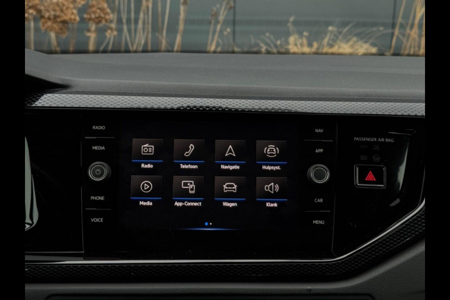 Volkswagen Polo 1.0 TSI Life | Carplay | Cruise control