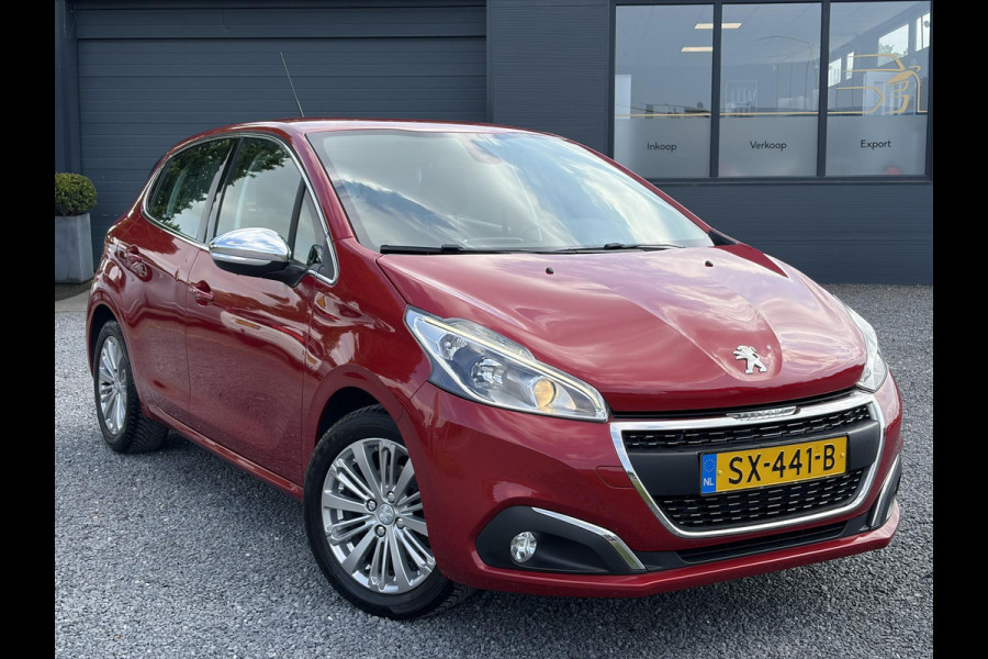 Peugeot 208 1.2 PureTech Blue Lease Executive Trekhaak,Navi,Cima,Cruise,Pdc,Net beurt gehad,Lm velgen,5 Deurs,D-riem vv in 2024,N.A.P,Apk tot 06-2027