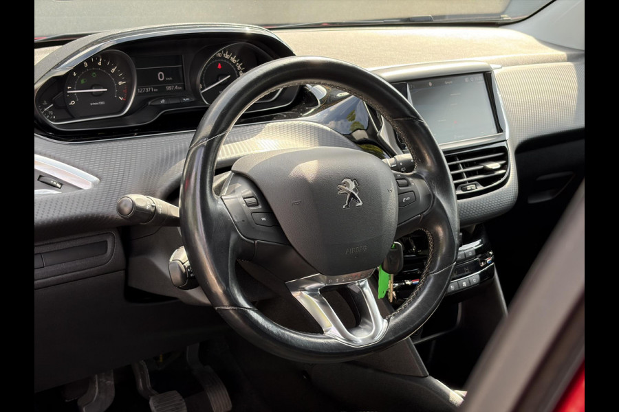 Peugeot 208 1.2 PureTech Blue Lease Executive Trekhaak,Navi,Cima,Cruise,Pdc,Net beurt gehad,Lm velgen,5 Deurs,D-riem vv in 2024,N.A.P,Apk tot 06-2027