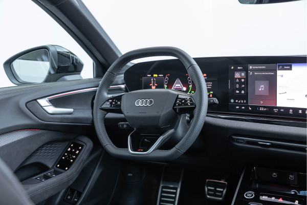 Audi A5 Avant 2.0 e-hybrid Quattro 299pk S-line Pano ACC S-stoelen Ambiente 360° Camera