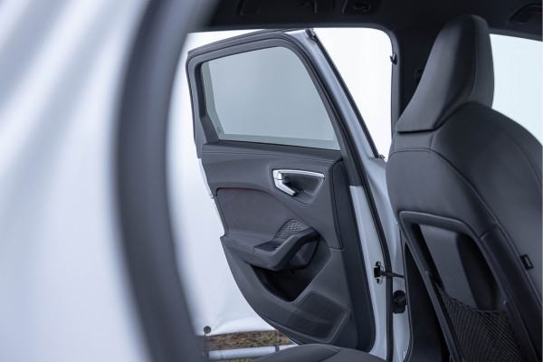 Audi A5 Avant 2.0 e-hybrid Quattro 299pk S-line Pano ACC S-stoelen Ambiente 360° Camera
