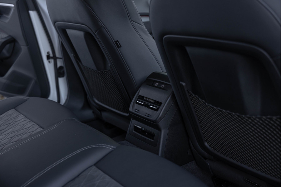Audi A5 Avant 2.0 e-hybrid Quattro 299pk S-line Pano ACC S-stoelen Ambiente 360° Camera