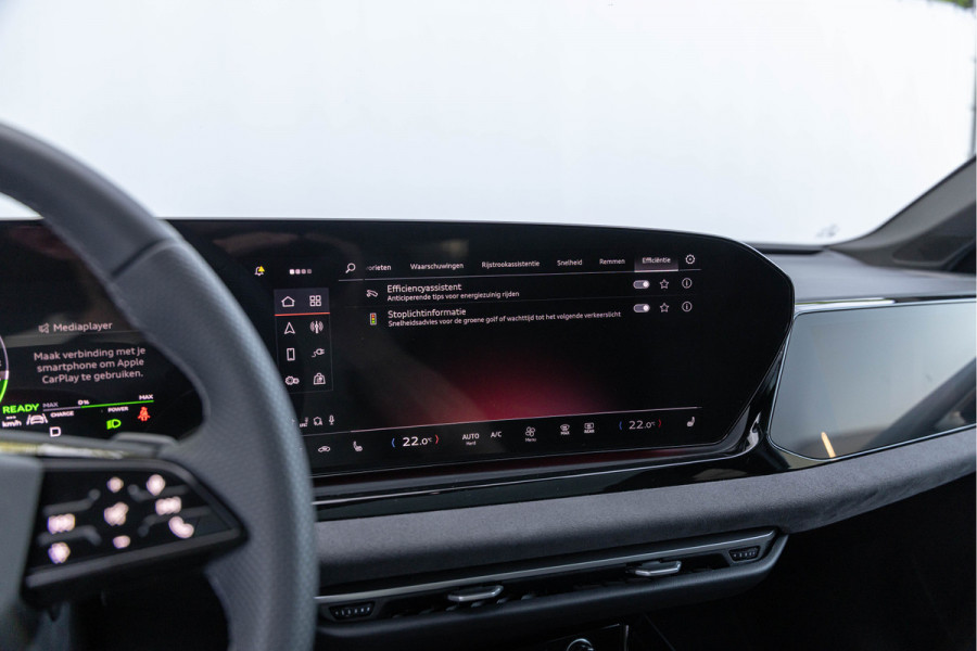 Audi A5 Avant 2.0 e-hybrid Quattro 299pk S-line Pano ACC S-stoelen Ambiente 360° Camera