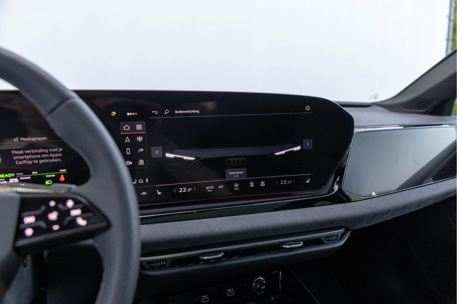 Audi A5 Avant 2.0 e-hybrid Quattro 299pk S-line Pano ACC S-stoelen Ambiente 360° Camera