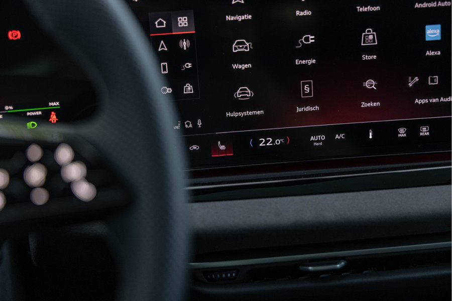 Audi A5 Avant 2.0 e-hybrid Quattro 299pk S-line Pano ACC S-stoelen Ambiente 360° Camera