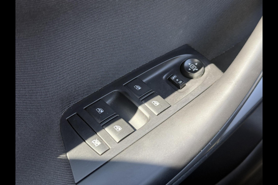 Opel Astra 1.2 Edition 1e Eigenaar|Navi|Clima|Cruise|Camera|Trekhaak|PDC V+A|Dealer onderhouden|N.A.P|APK tot 02-2028