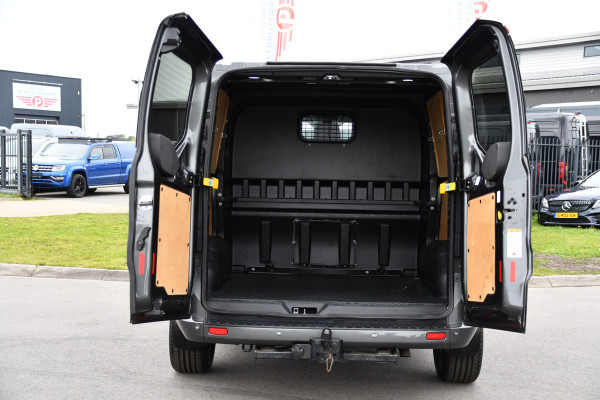 Ford Transit Custom 300 2.0 TDCI L2H1 Limited DC PB Edition Cruise, Camera, Carplay, LED, 2 x Schuifdeur, Stoelverwarming, 170pk, Trekhaak, NAVI, Uniek!